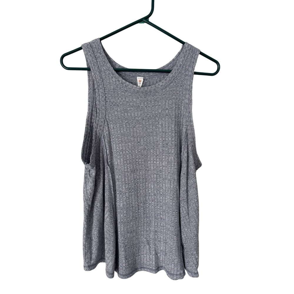 Daily Practice Tank Top Size Medium Waffle Knit Sleeveless Scoop Neck Gray Cozy